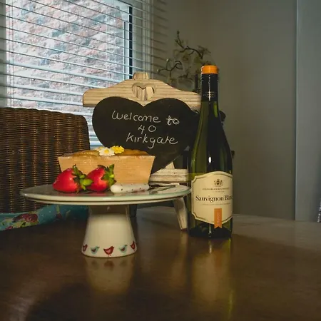 40 Kirkgate ثيرسك